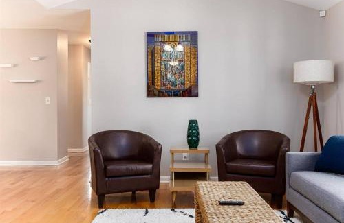 South Bend Apartment | TDJ Getaway 4BR Home with game room