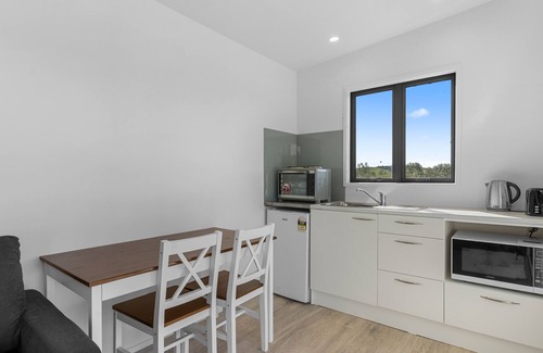 Te Arai House | Te Arai Glamping - Te Arai Point Holiday Home