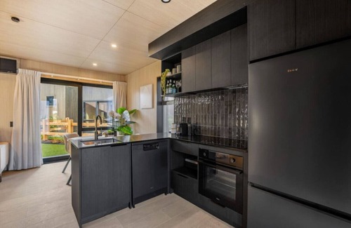 Frankton House | Te Awa Villa, Queenstown