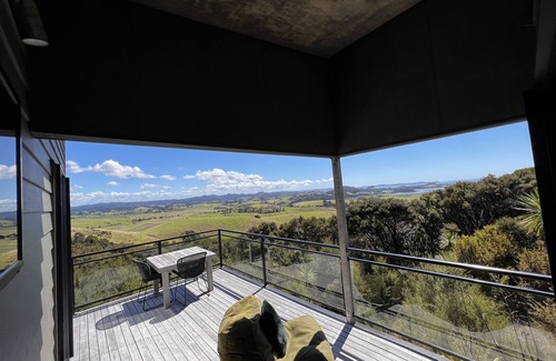 Taiharuru House | Te Huia - A Coastal Retreat at Taiharuru