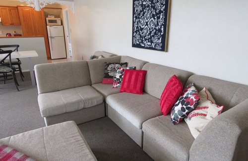 Mangonui House | Te Kiri House