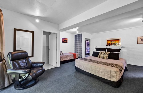 Te Popo Bed & Breakfast | Te Popo Gardens Rural Retreat