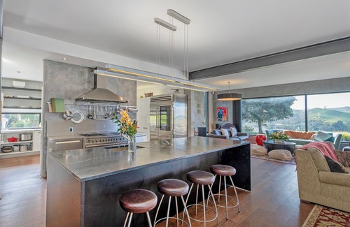 Whangapoua Cottage | Te Punga Lodge - Whangapoua Beach Luxury Villa