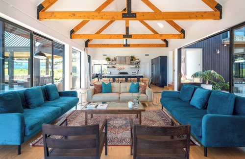 Omiha House | Te Whau Retreat - Main House