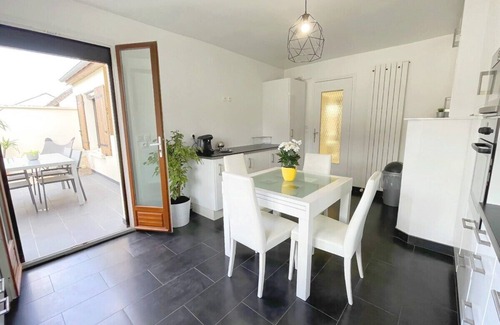 Tremblay-en-France House | TEA&CHILL - Manhattan home - proche gare