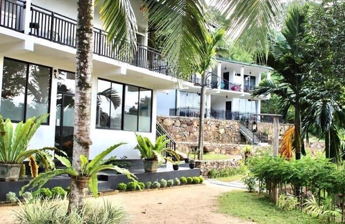 Morawaka Hotel | Tea Garden Eco Villas