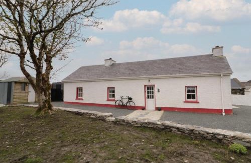 Donegal House | Teach Phaidí Mhóir