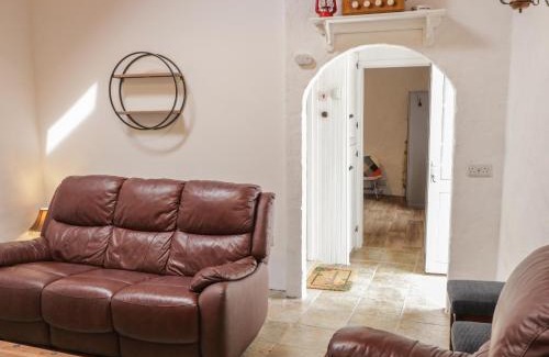 Donegal House | Teach Phaidí Mhóir