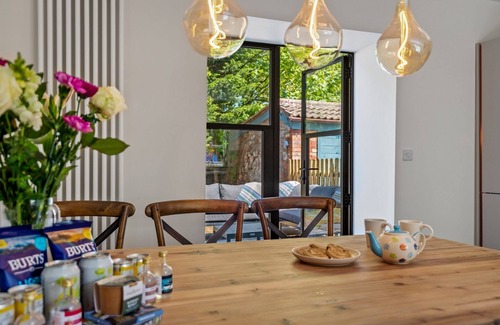 Oxwich Apartment | Teacher's Cottage - Luxury Cottages