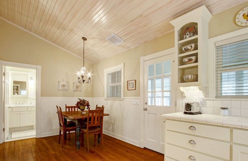 Comfort House | Teachers Cottage at RRR - A Birdy Vacation Rental