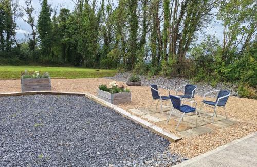 Ballyroddy House | Teachiń milis Móinéir