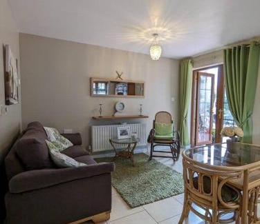 Strabane Apartment | TeachinTom