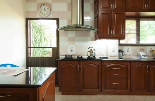 Nong Kwai House | Teak Room with Mountain View
