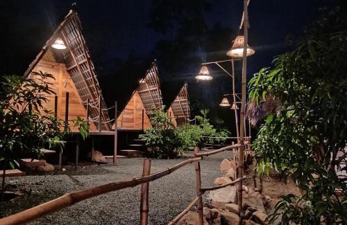 Ambavna House | teak trail