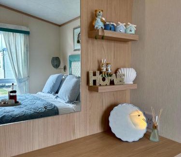 Redcar Resort | Teal - a few steps from the beach