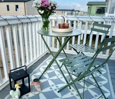 Redcar Resort | Teal - a few steps from the beach