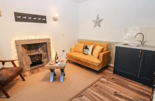 Middleham House | Teal Cottage