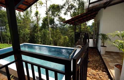 Anachal Villa | Tealawn Pool Villa , Munnar
