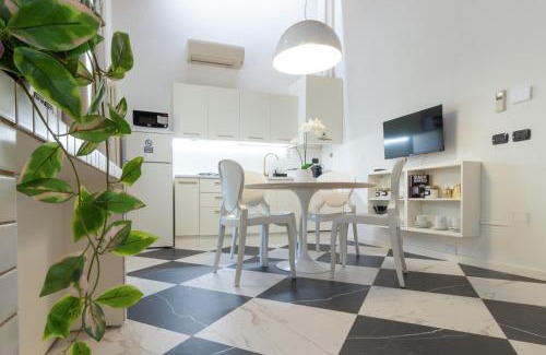 Rimini Historic Center Apartment | TEATRUM LOFT Teatro Galli -Jacuzzi in camera