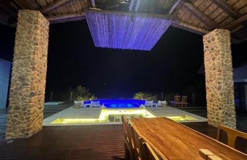 Bela-Bela Ski Chalet | Tebuah Private Lodge, Mabalingwe