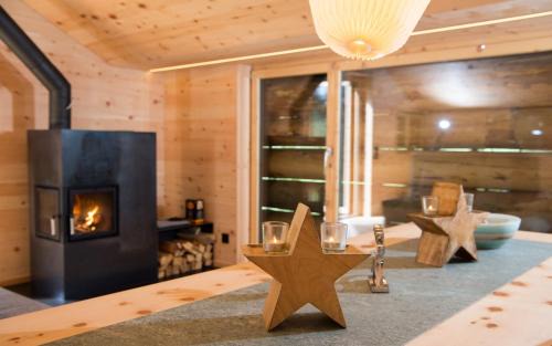 Lantsch-Lenz Ski Chalet | Tech-Free Haven Got Spess Lenzerheide
