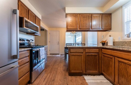 Boise House | Teddy's Townhome 3bd 1.5bath Freshly Renovated!
