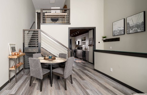 Bozeman Condo | Teddys Townhouse- New Modern Townhome in Belgrade with lots of natural light!