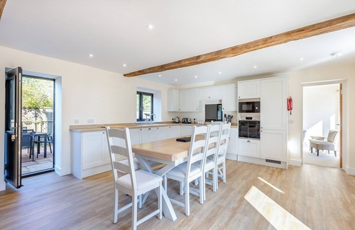 Felton Cottage | Tedsmore Hall Estate is surrounded by picturesque countryside.