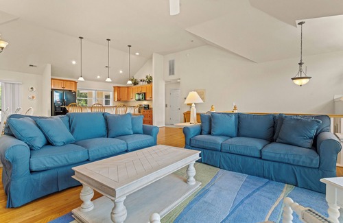 Corolla House | Tee-L-Sea: Private Pool, Hot Tub, Elevator, Sleeps 12