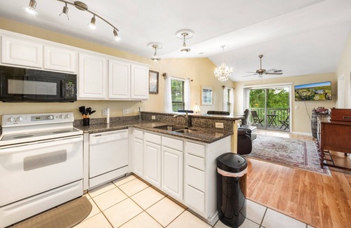 Pawleys Island Condo | Tee Time Escape condo in Beautiful True Blue Golf Resort with Community Pool