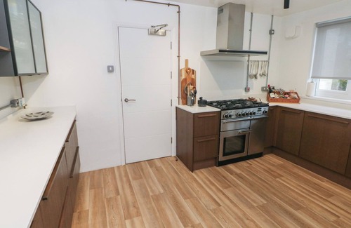 St Dogmaels Cottage | Teifi Villa