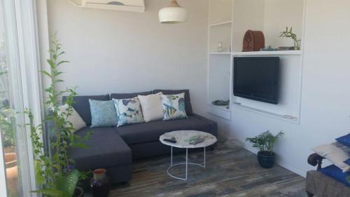 Old North Apartment | Tel Aviv Roof Apartment
