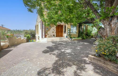 Tel Mond Bed & Breakfast | Tel Mond Complex - וילה מקסימה למשפחות וסוויטה