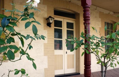 Greenock Bed & Breakfast | Telegraph Cottage