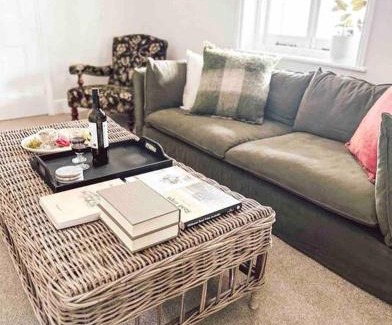 Penola House | Telegraph Station Stays