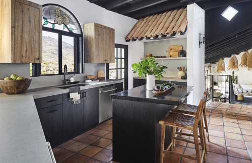 Palm Desert House | Television Host and Designer Bobby Berk Invites You To His Desert Oasis