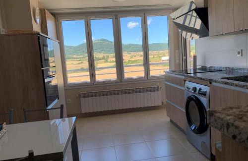 Maestu Apartment | Tellazar
