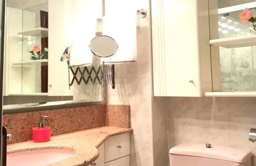 Barakaldo Apartment | Telleria Apartment with Free Parking