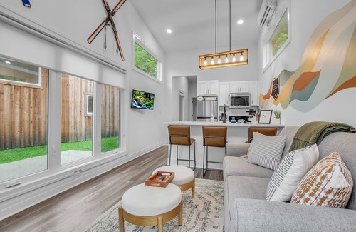 Ellicottville House | Telluride Bungalow