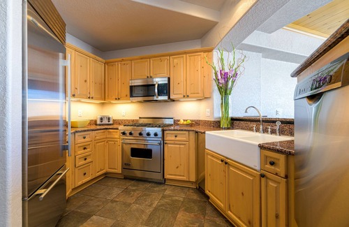 Mountain Village Apartment | Telluride /Mt Village 3B/3B Franz Klammer Lodge
