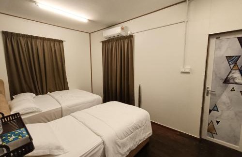 Sabak Bernam District House | Teluk Rhu Minsu