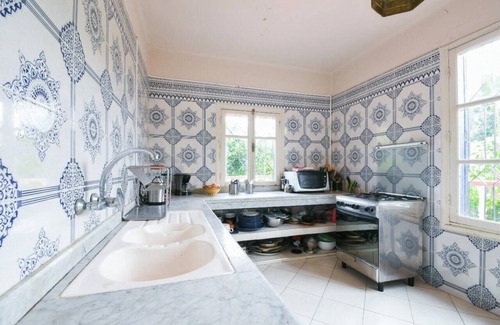 Temara Villa | TEMARA VILLA 200m2 GARDEN 3300m2 SWIMMING POOL WIFI