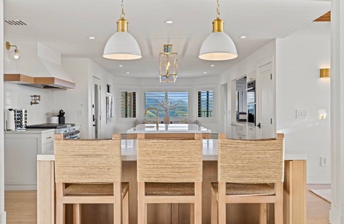 Temecula Villa | Temecula Vineyard View Mansion-AMAZING VIEWS, Pool/Hot Tub, 10 Acres, Mini Golf