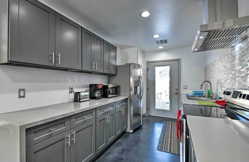 Tempe Gardens House | Tempe Guest Home: Private Patio < 1 Mi to Downtown