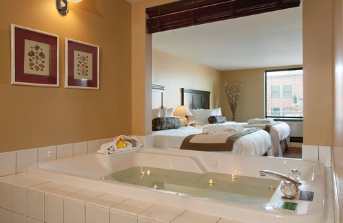 Moose Jaw Hotel | Temple Gardens Hotel & Spa