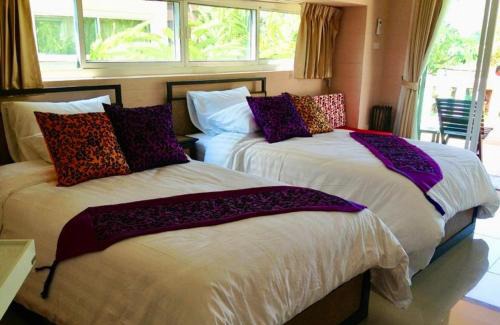 Mae Wang Bed & Breakfast | Temple of Elephants