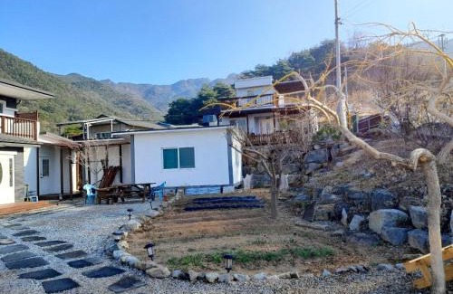 Hapcheon Bed & Breakfast | Temple Stay The Gacheon