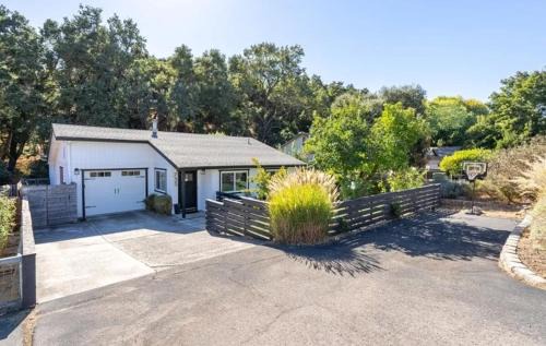 Templeton House | Templeton Creekside Cottage