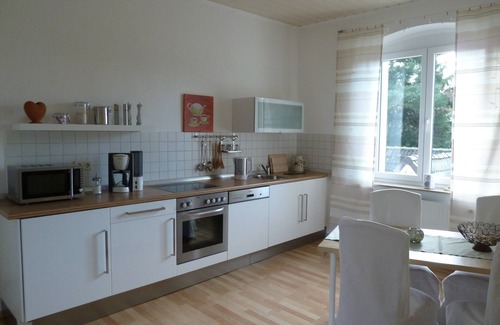Bottrop Apartment | Temporary living in Bottrop, modern and comfortable furnishings