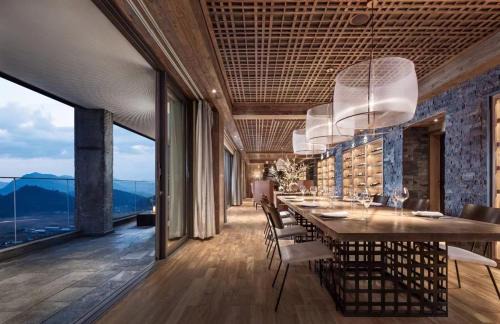 Tengchong Hotel | Tengchong Bodu Hot Spring Resort Hotel